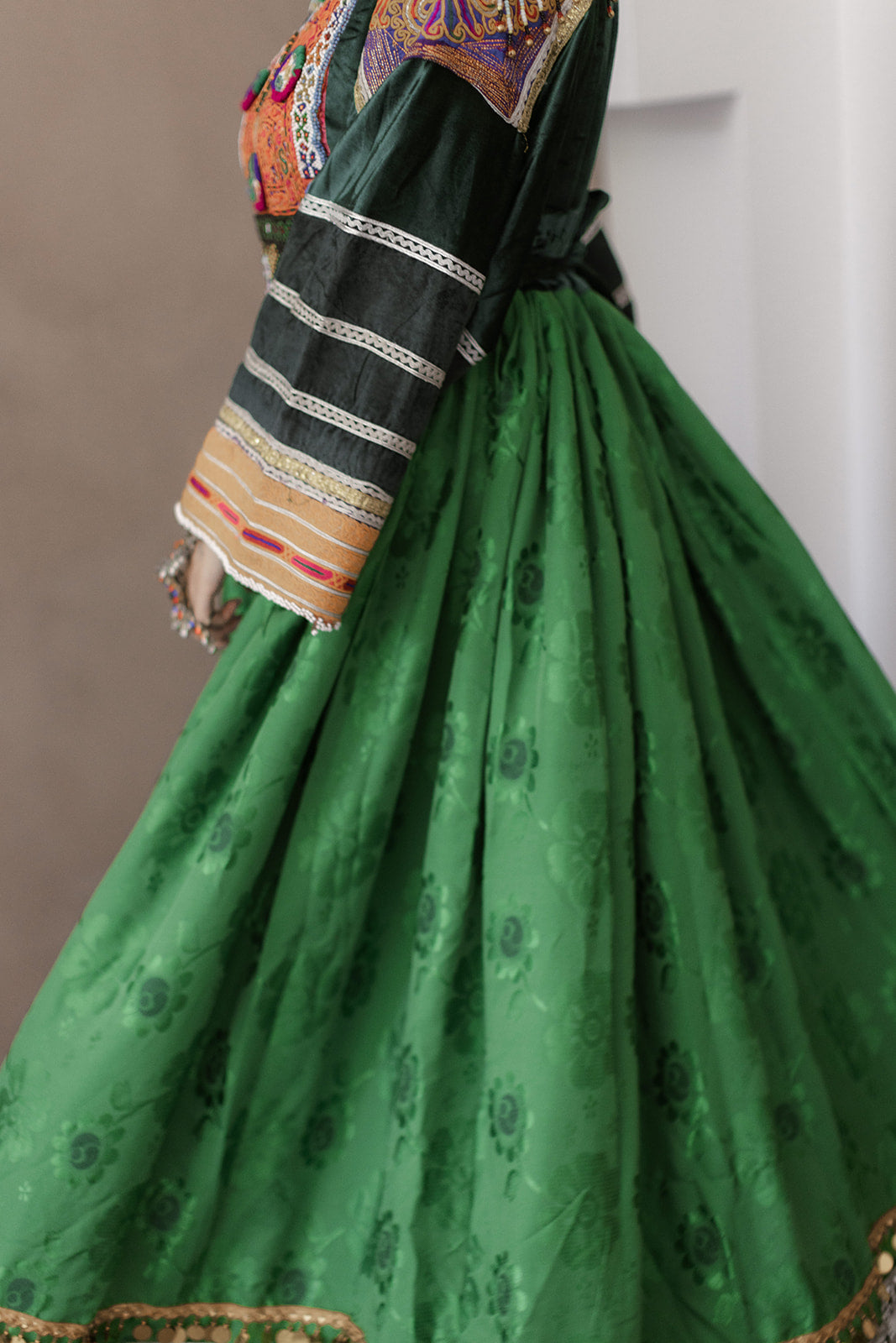 Timeless Grace in Green: Afghan Traditional Dress